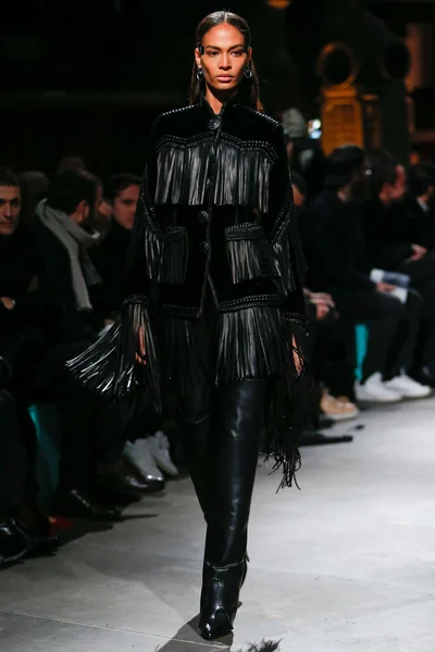 Look 67